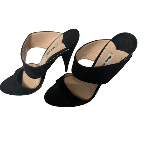 Miu Miu Black Suede Banded Sandals Size 36.5 Excellent Condition - Picture 4 of 6